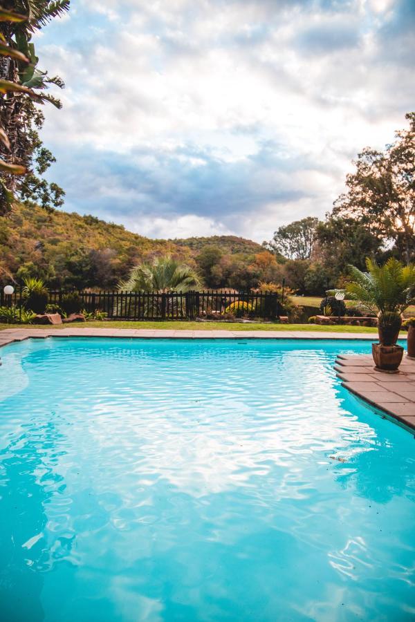 Bass Lake Country Lodge Pretoria-Noord Esterno foto