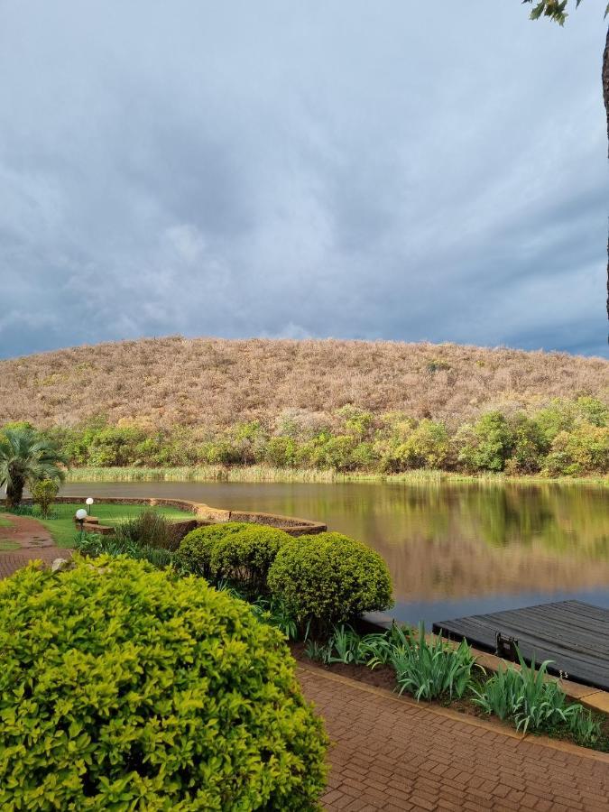 Bass Lake Country Lodge Pretoria-Noord Esterno foto