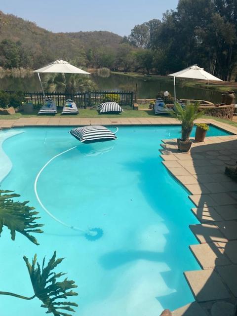 Bass Lake Country Lodge Pretoria-Noord Esterno foto